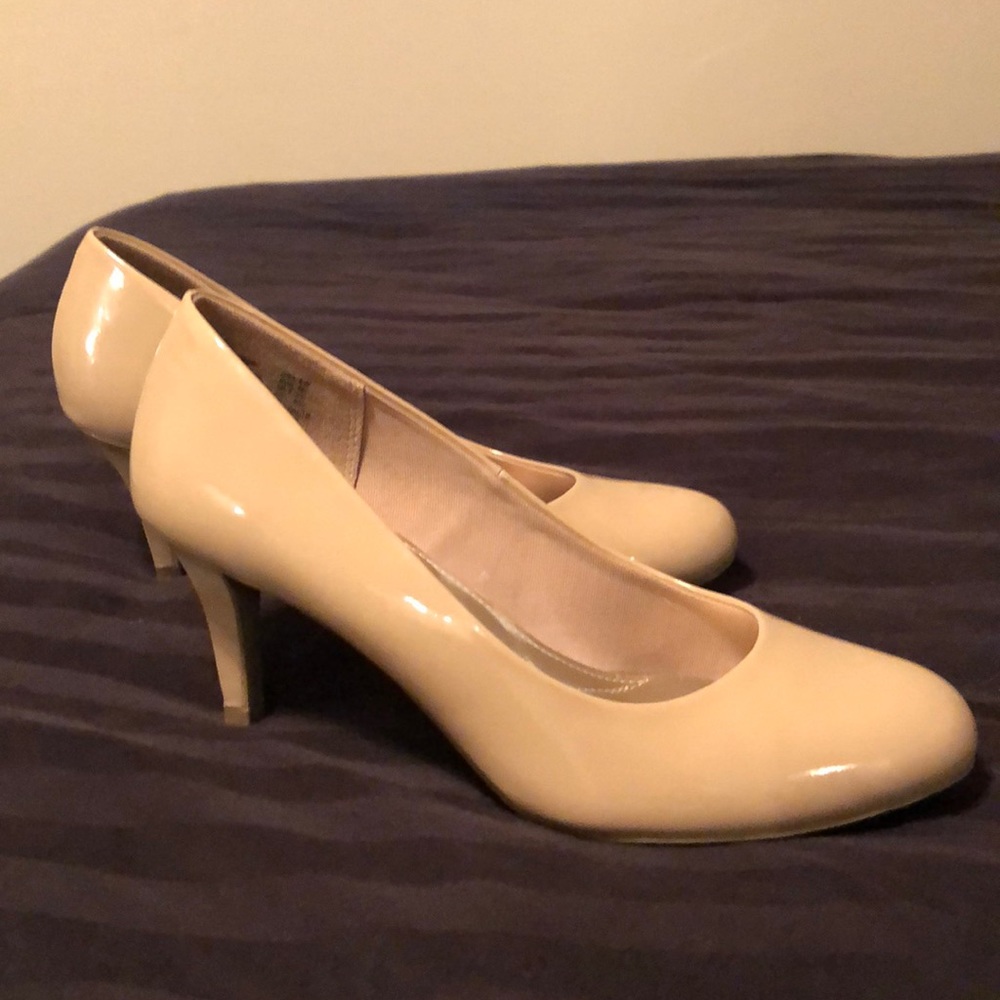 COPY - Nude heels